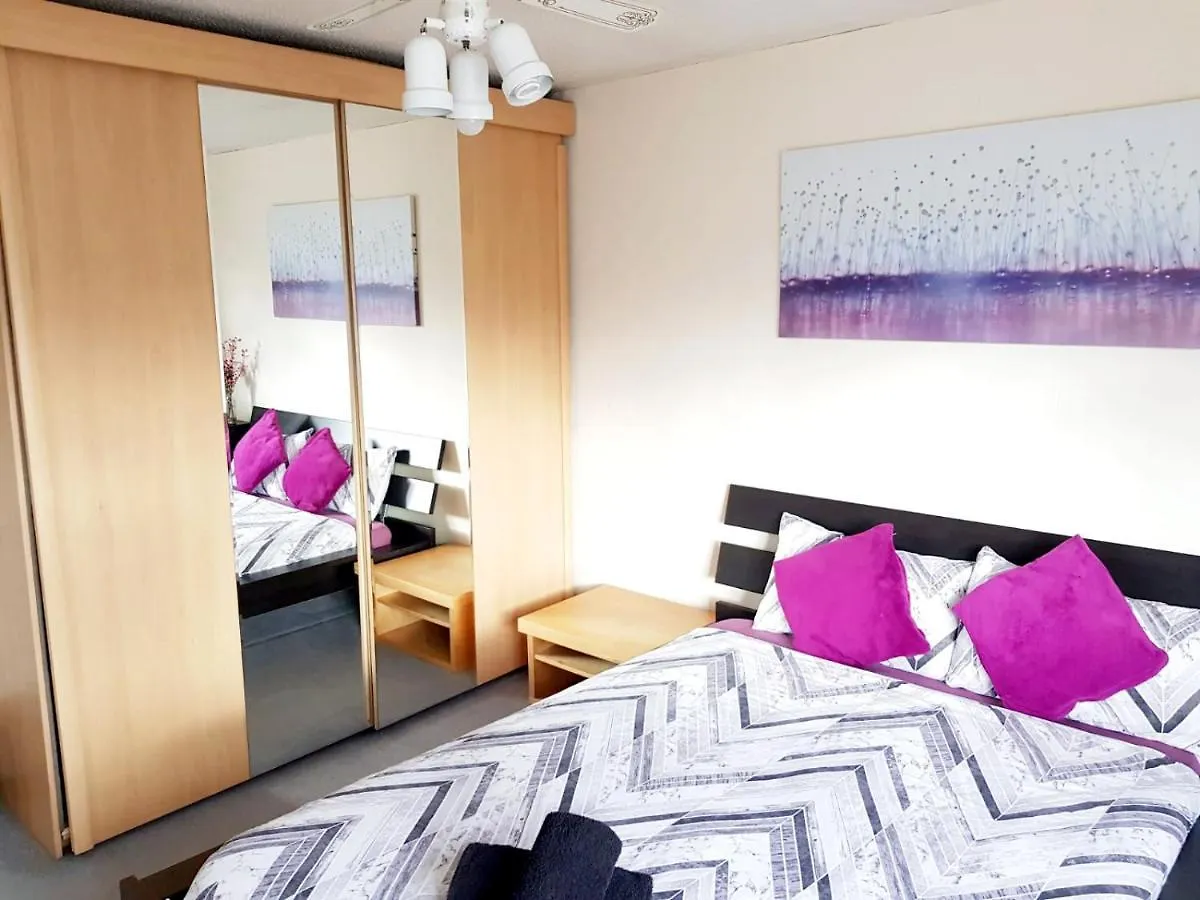 Tower Bridge Rooms Londres 0*,